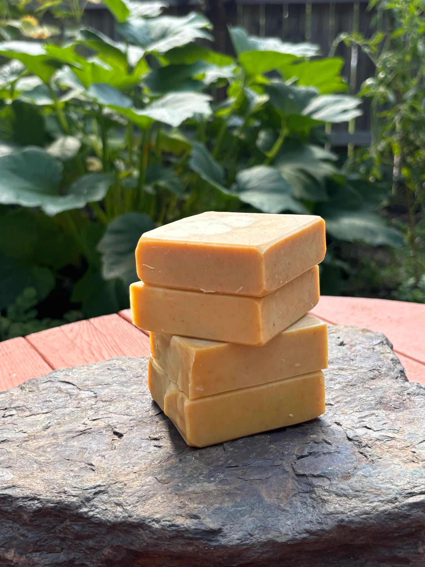 100% Natural Grass Fed & Finished BeefTallow Honey, Turmeric and Seamoss Face Soap Bar