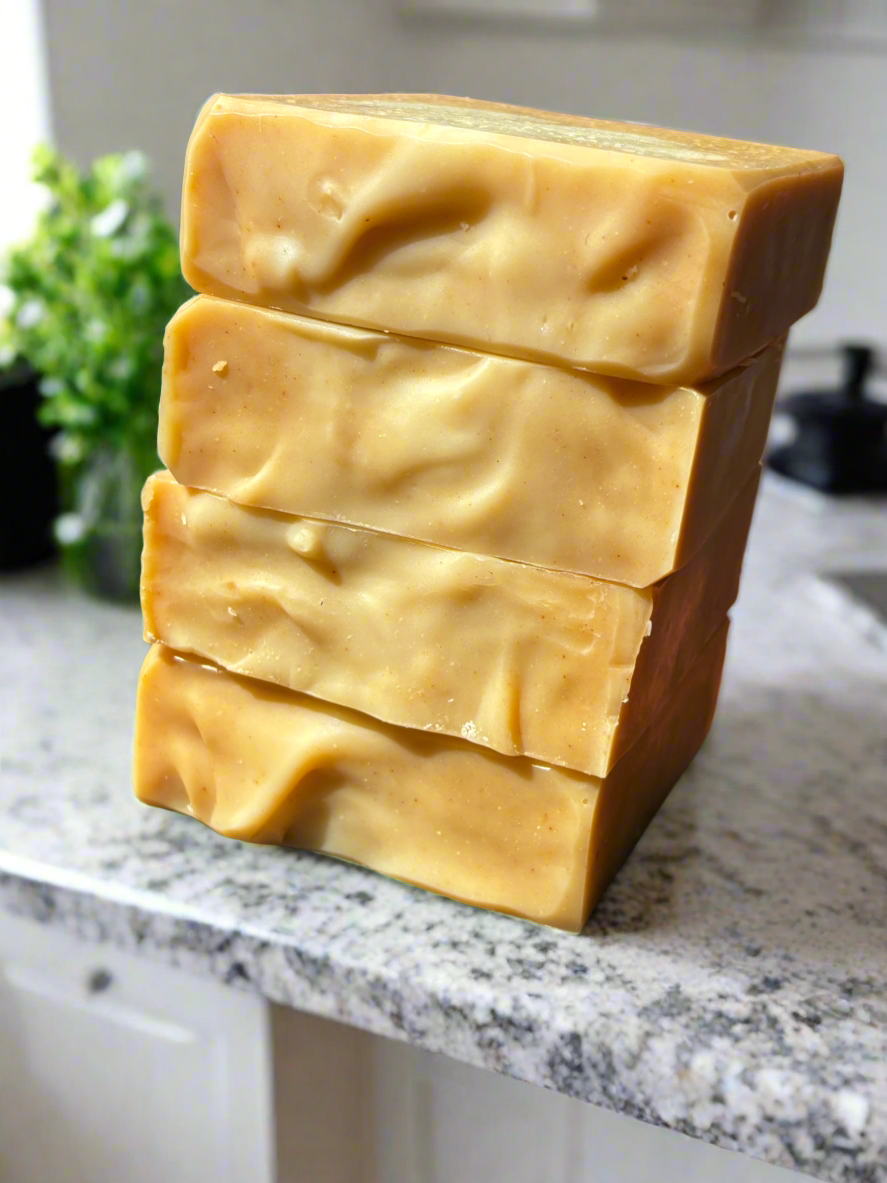 100% Natural Grass Fed & Finished BeefTallow Honey, Turmeric and Seamoss Face Soap Bar